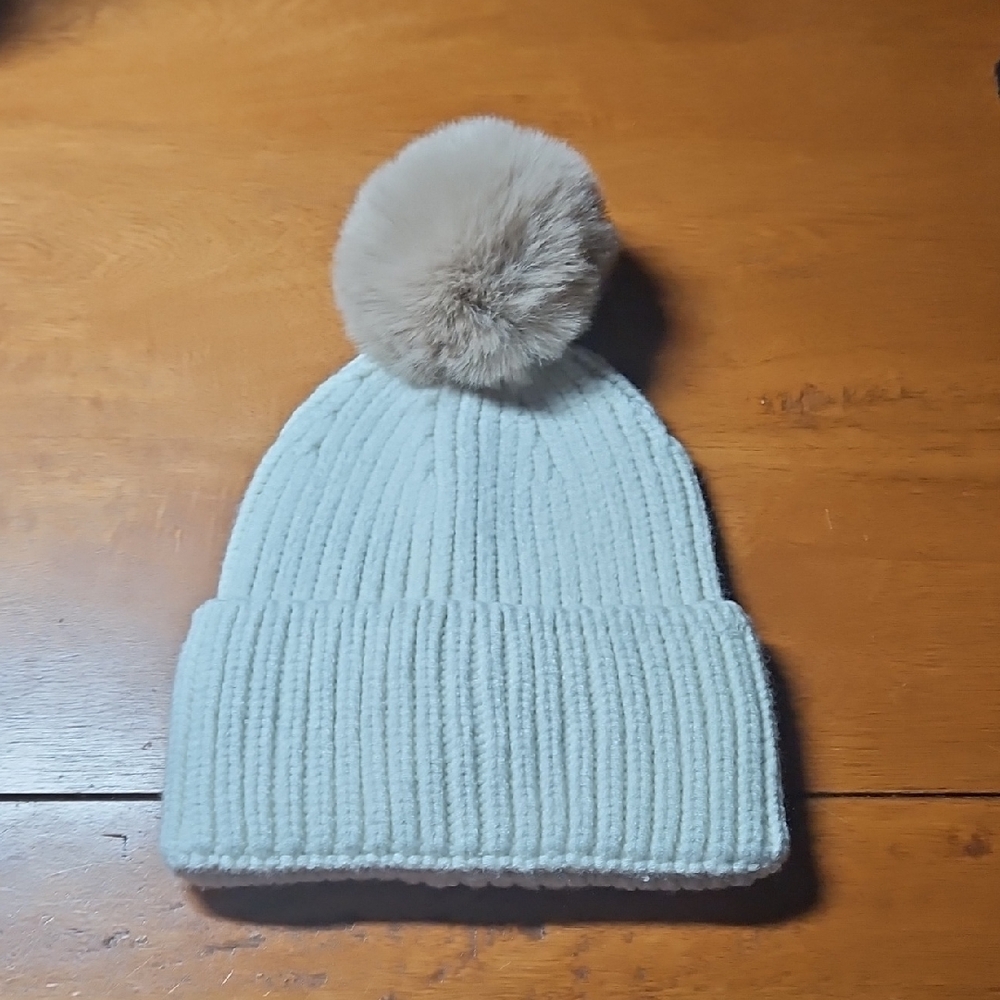 Steve Madden Cream Knit Hat with Light Brown Pom-Pom